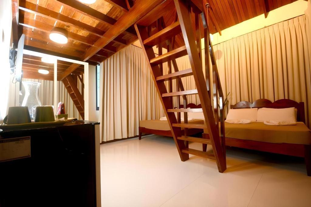Ipil Suites El Nido Ngoại thất bức ảnh